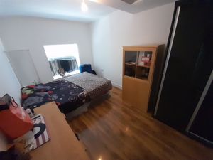 Photo 4- click for photo gallery